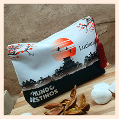 Necessaire tradicional personalizada 